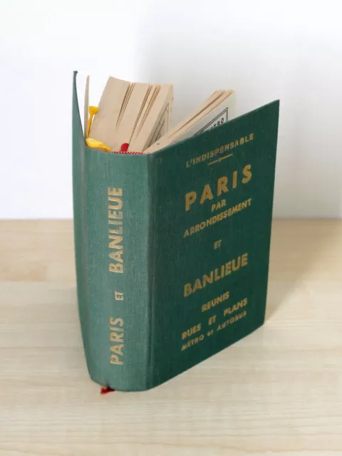 Paris Par Arrondissement Et Banlieue Reunis - Rues Et Plans Metro Et Autobus