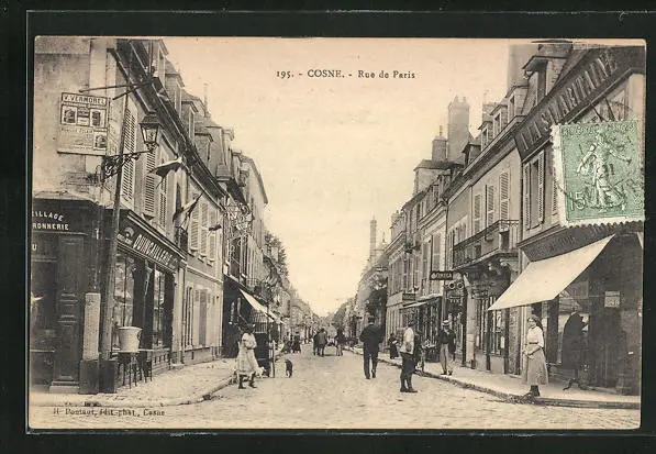 CPA Cosne, Vue en Rue de Paris 1921