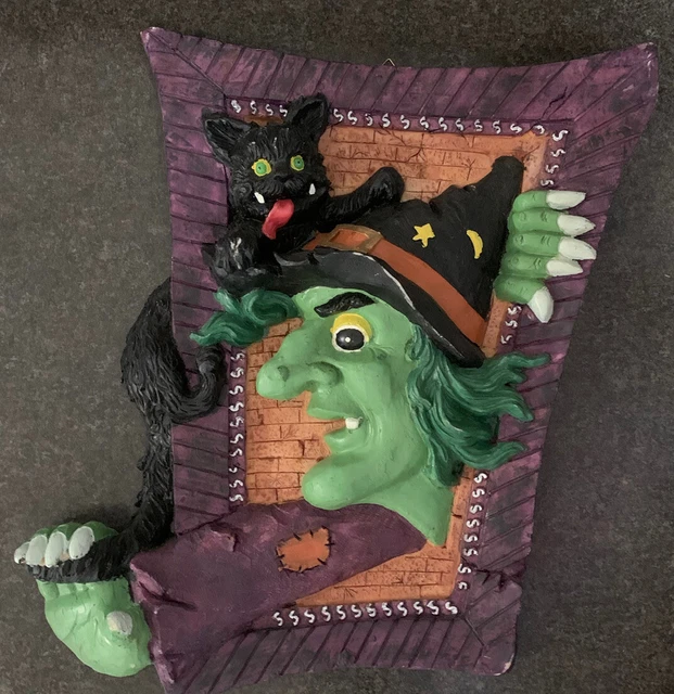 Vintage 2001 Spooky Hollow 3D Spookey Wall Plaque Halloween Witch Black Cat 2