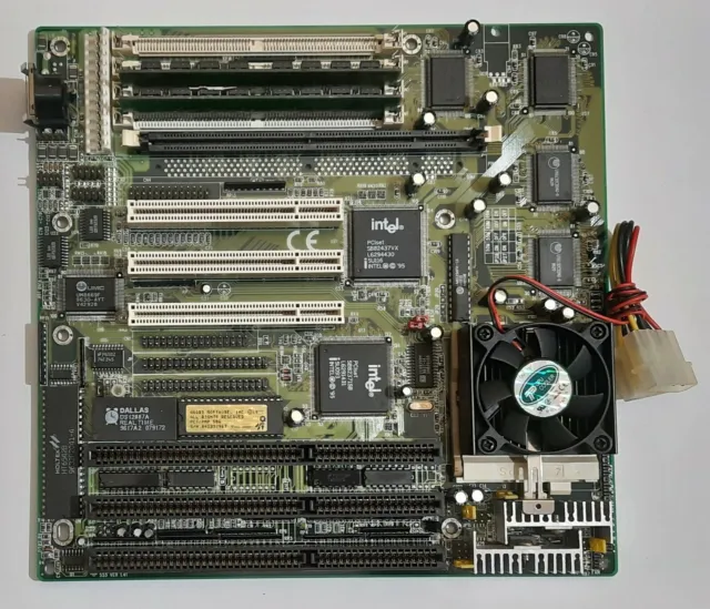 Shuttle HOT-555 Ver. 1.41 Sockel 7 ISA Mainboard + Pentium 133MHz + 32MB EDO RAM