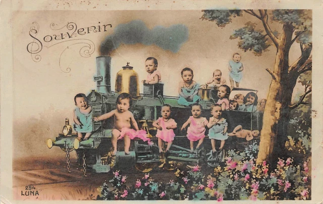 Cartolina Fantasia, Bambini Su Un Treno