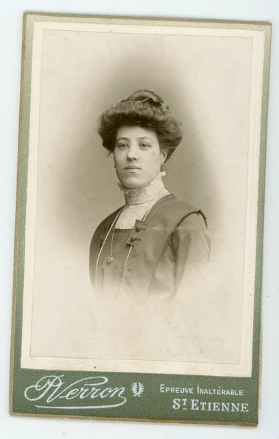 CDV PHOTO - Young woman fashion fashion hairstyle by Verron Saint-Étienne