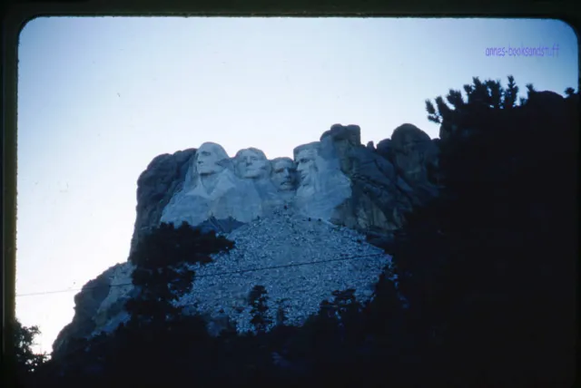 35 mm color slide * Mt. RUSHMORE Black Hills So Dakota Sept 1956 Red Border x2