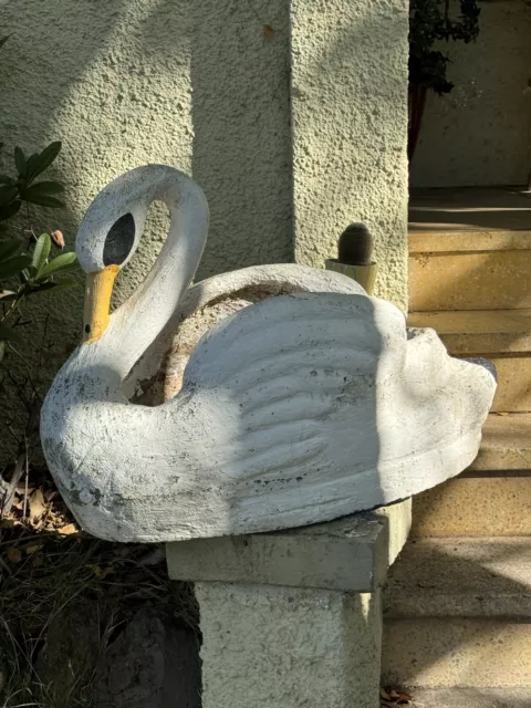 Original Antique Vintage Mid Century Concrete White Large Swan Garden Planter 3