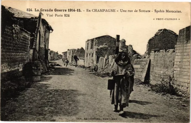 CPA La Grande Guerre 1914-15 - In Champagne - Une rue de SOUAIN-Spahis (245313)