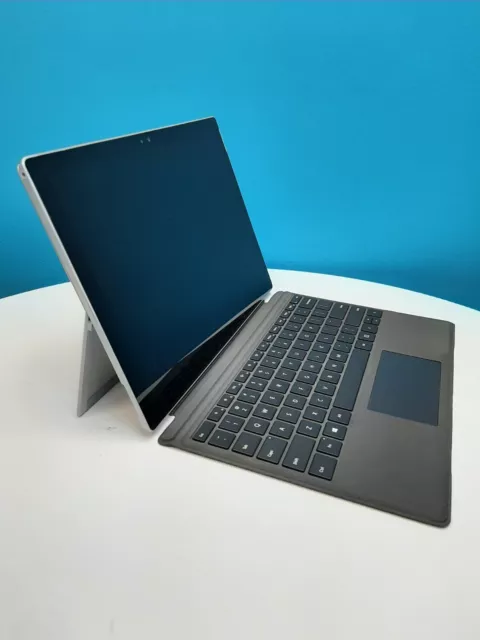 Microsoft Surface Pro 5 1807 Tablet Laptop i5 - 7300 2.6 8Gb 256GB 12.3" W10 Pro