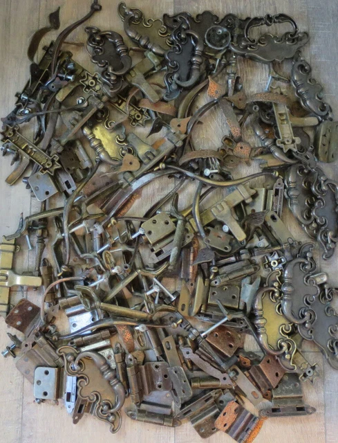 Huge Mixed Lot Vintage Kitchen/Bathroom Cabinets Handles Pulls Hinges