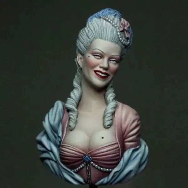 1/10 Scale Resin Ladies Bust Rich Womans Bust Unassembled Unpainted Model