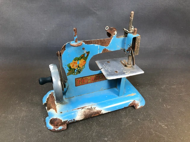 Machine à coudre enfant vintage « Piq Bien » - ChezJames