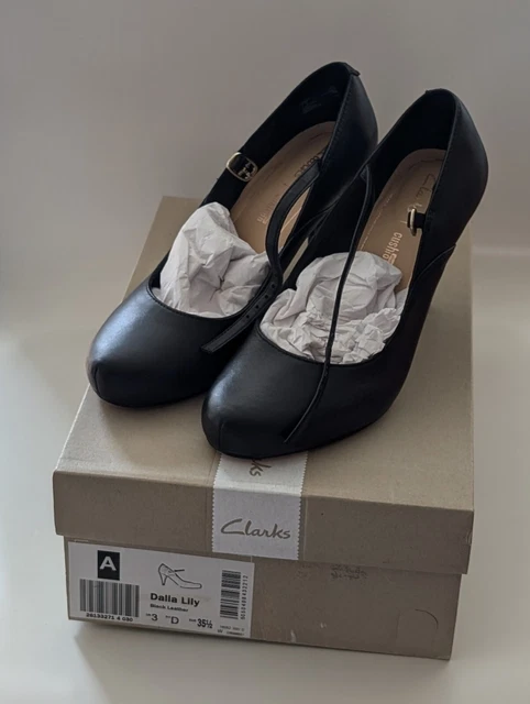 Clarks dalia lily leather hotsell