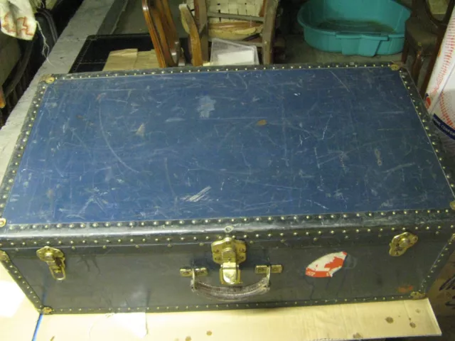 Malle-valise cintrée cabine bleue