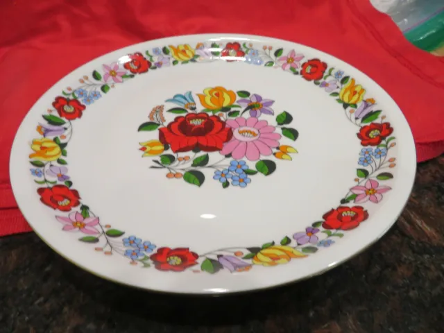 Kalocsa Hand Painted Porcelain Decorated Beautiful Wall Plate 9 1/4" 2