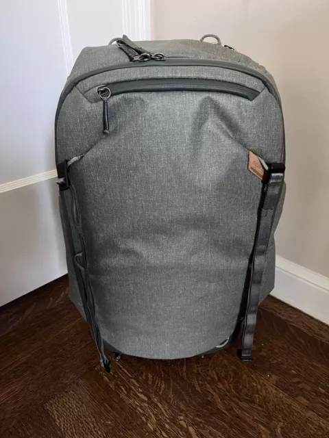 Peak Design 45L Travel Backpack - Sage