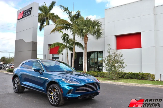2021 Aston Martin DBX