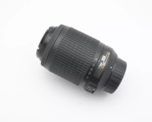 Nikon DX AF-S Zoom-NIKKOR 55-200mm f/4-5.6G ED VR Lens Caps (#15928)