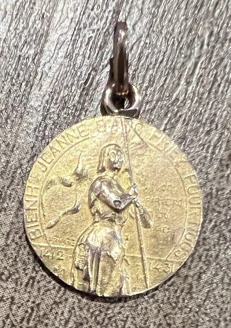 Épingle Art Nouveau En Or 18k - Médaille Jeanne D'Arc - Bijou Ancien Mazzoni - Occasion