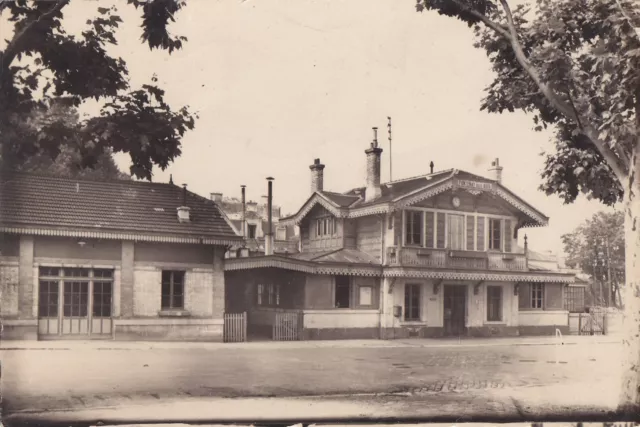 Carte postale ancienne postcard FONTENAY-SOUS-BOIS la gare timbrée