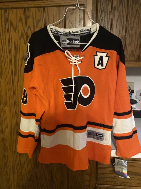 claude giroux winter classic jersey