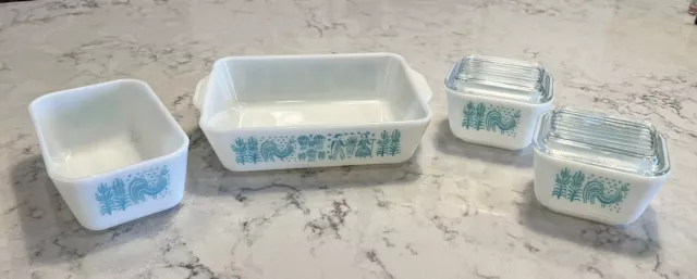 VTG PYREX AMISH BUTTERPRINT 6 PC REFRIGERATOR DISH SET w 2 Lids