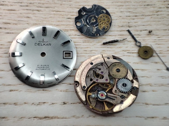 Mouvement De Montre ETA 2000 Automatique Avec Date - Original, Bon état, Disque Blanc