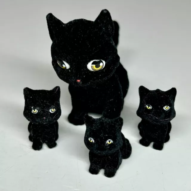 Kitty in My Pocket Black Cat Family Flocked Toy Figure Bundle x 4 MEG 2006