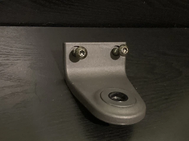 Single Seat Hip Pivot Bolt Mounting Bracket Parts Herman Miller Mirra 1