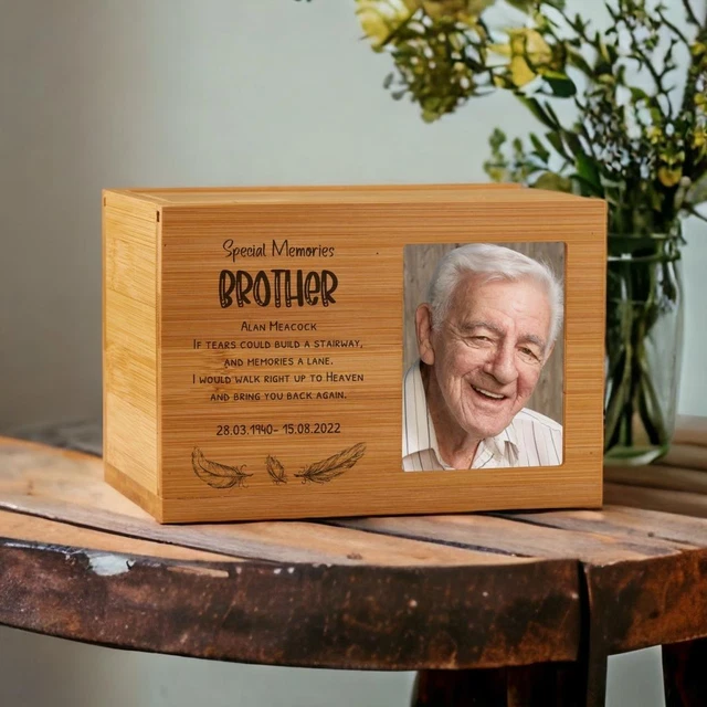 Urna cremazione commemorativa Brother in legno piccola personalizzata con spazio fotografico PM-5