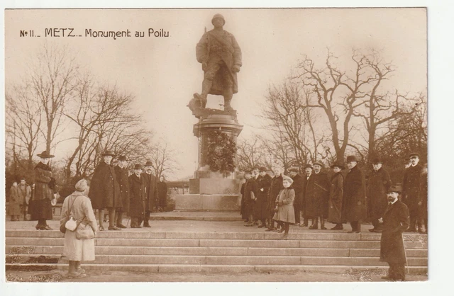 METZ - Moselle - CPA 57 - Monument du poilu