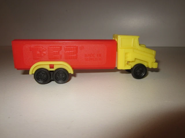 RARE ++ TOP ! VéBé - CAMION Truck - BOITE Box - 36 CM