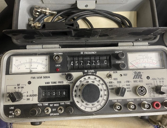 IFR FM/AM 500A  Communications Service Monitor 