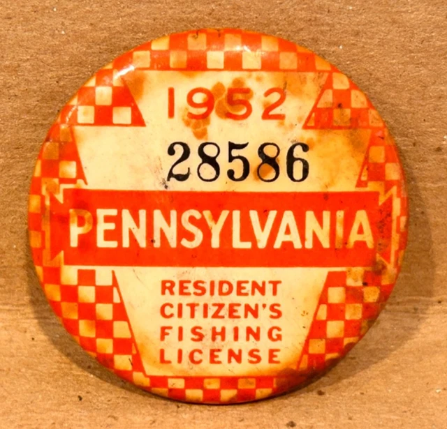 Bouton de permis de pêche 1951 PA : Pin's de citoyen résident