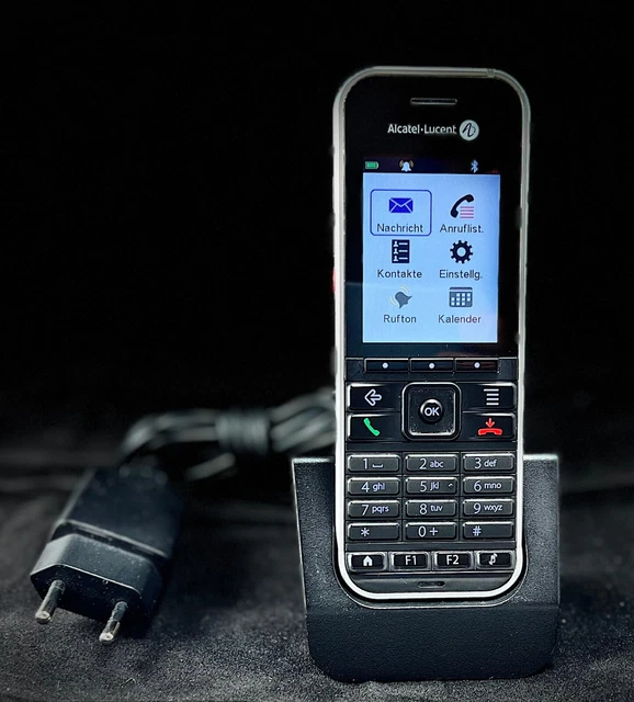 Alcatel Lucent 8242 Dect Handset mit minimalen Gebrauchsspuren.