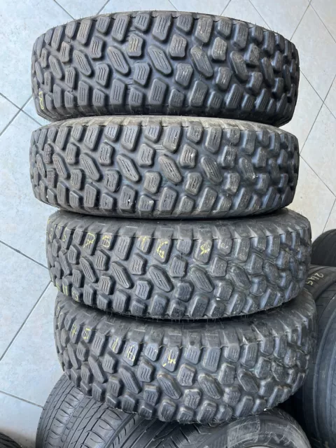 Gomme 4 Stagioni Usate Continental 225/75 R16C 116/114 N 110S Lm 90 M+S