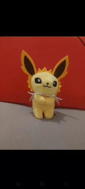 peluche pokemon