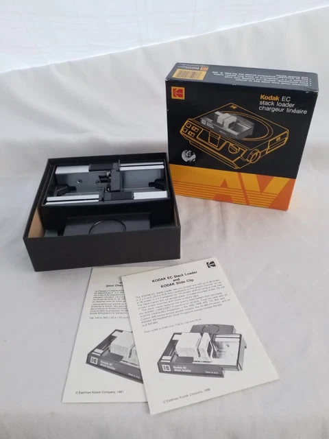 Cargador de pila Kodak EC40 de colección en caja original con bandeja de proyector de carrusel manual