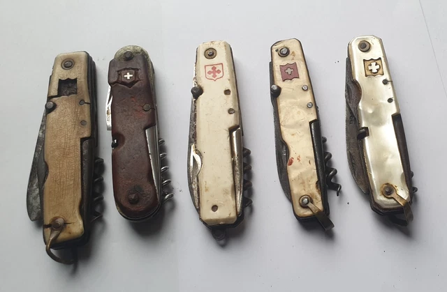Lot De 4 Opinel Anciens - N°7 Et N°9 - Couteaux Pliants Manche Bois - Vieux Couteaux De Poche