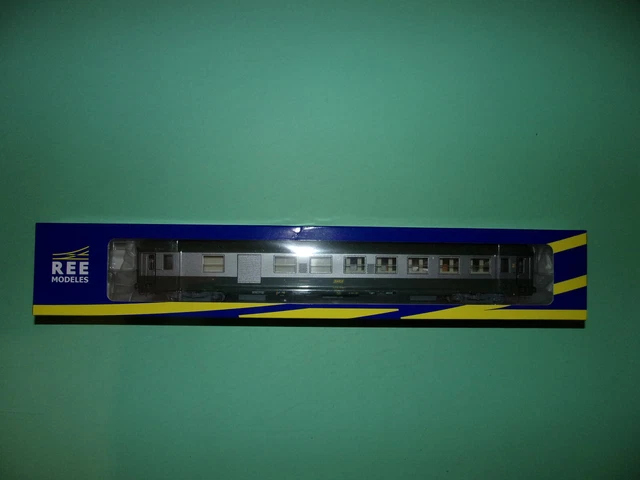 Voiture voyageurs UIC Le Capitole A9 51 87 19-90 341-2 (frein