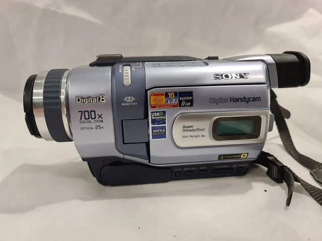 DCR-TRV240 Digital8 (8ミリビデオカメラ)