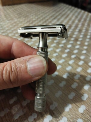 ancien rasoir gillette made in england 