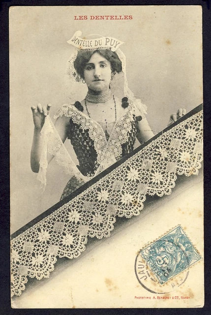 cpa BERGERET NANCY Couture Sewing Les DENTELLES du PUY en VELAY French Lace