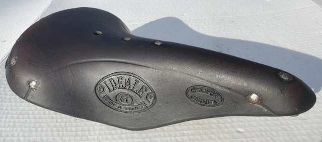 Selle Vélo Vintage Peugeot - Marque Idéale Diagonale - Cuir - Randonneuse
