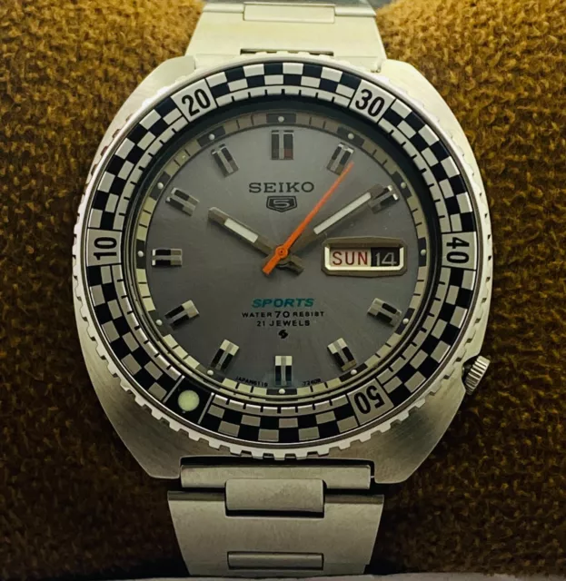 Vintage Seiko 5 Sport Rally Diver Automatic 6119-7173 Rotating Bezel Men Watch