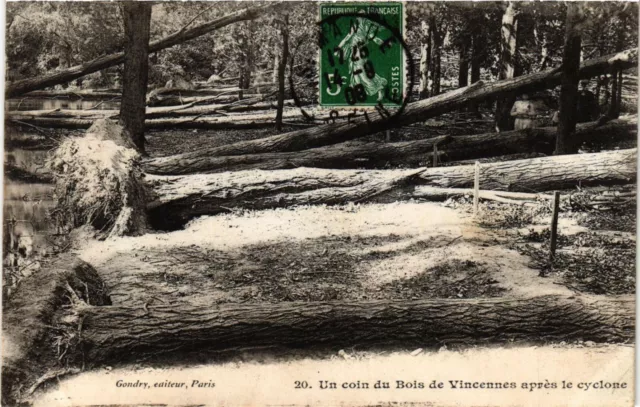 CPA PARIS 12th-One corner of the Bois de Vincennes after the cyclone (322676)