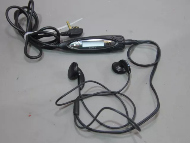 Sony Discman RM CD 15 L Fernbedienung mit Sony Kopfhörer