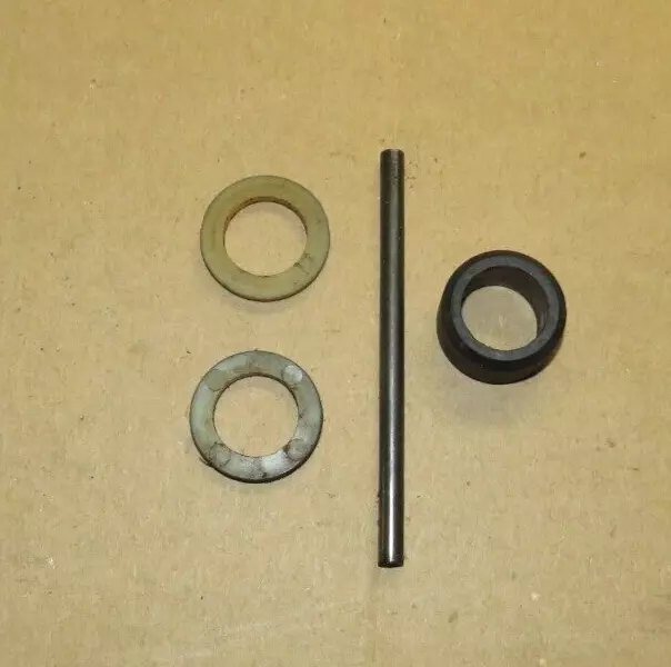 1984-1989 Corvette C4 Steering Column Upper Shaft Washers Set, w/Rod, GM