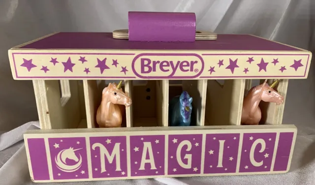 Breyer  Unicorn Magic Wooden Stable Playset with 3 Beautiful Unicorns