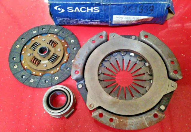 KIT DE EMBRAGUE SACHS 3000156003 SUZUKI SJ 410 SAMURAI 180mm, NUEVO