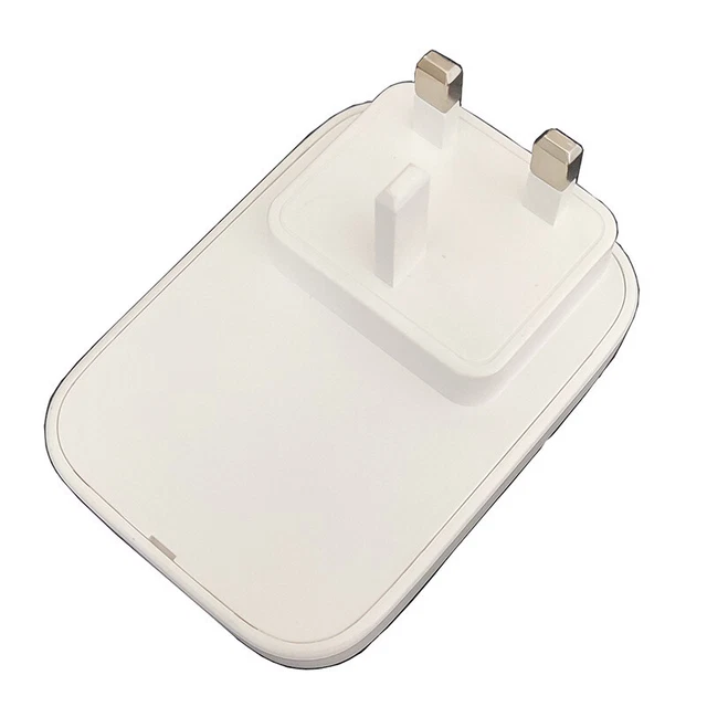 PLUG IN PIR Motion Sensor Hallway Plug Socket LED Home Night Light Lamp ...