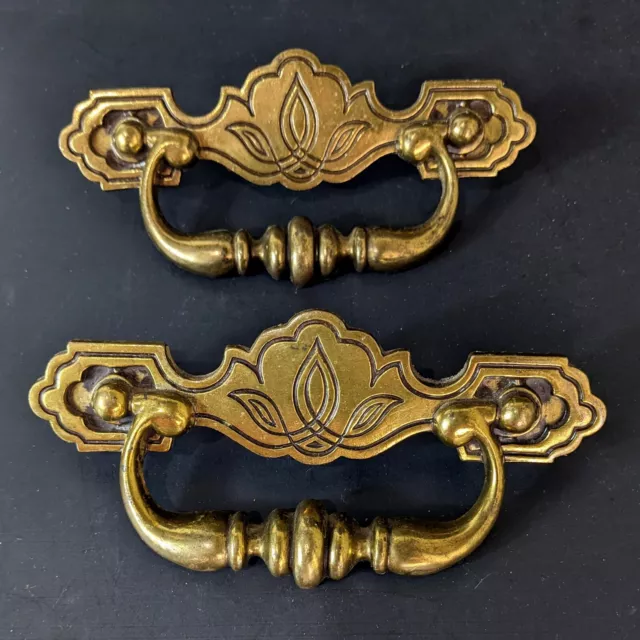 Keele Brass Drawer Pulls (2) Vintage Leaf Style