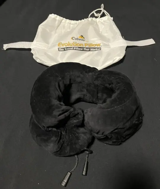 Cabeau Evolution Travel Memory Foam Pillow Black with Carry Bag VGUC